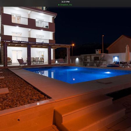 Villa Sandy Apartments Τίβατ Εξωτερικό φωτογραφία