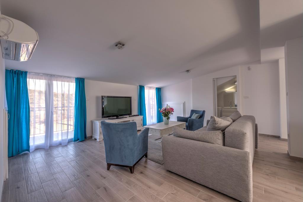 Villa Sandy Apartments Τίβατ Εξωτερικό φωτογραφία