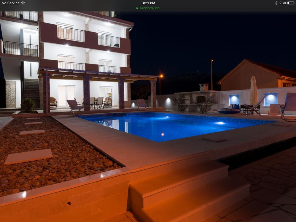 Villa Sandy Apartments Τίβατ Εξωτερικό φωτογραφία